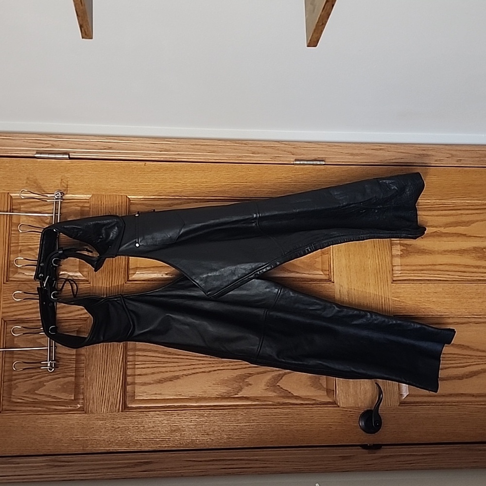 Motorcycle chaps